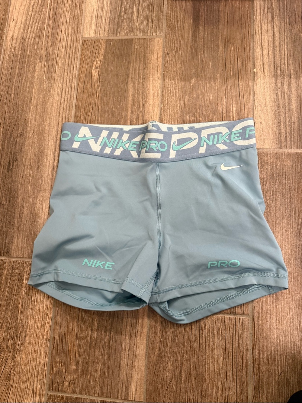 Nike pro